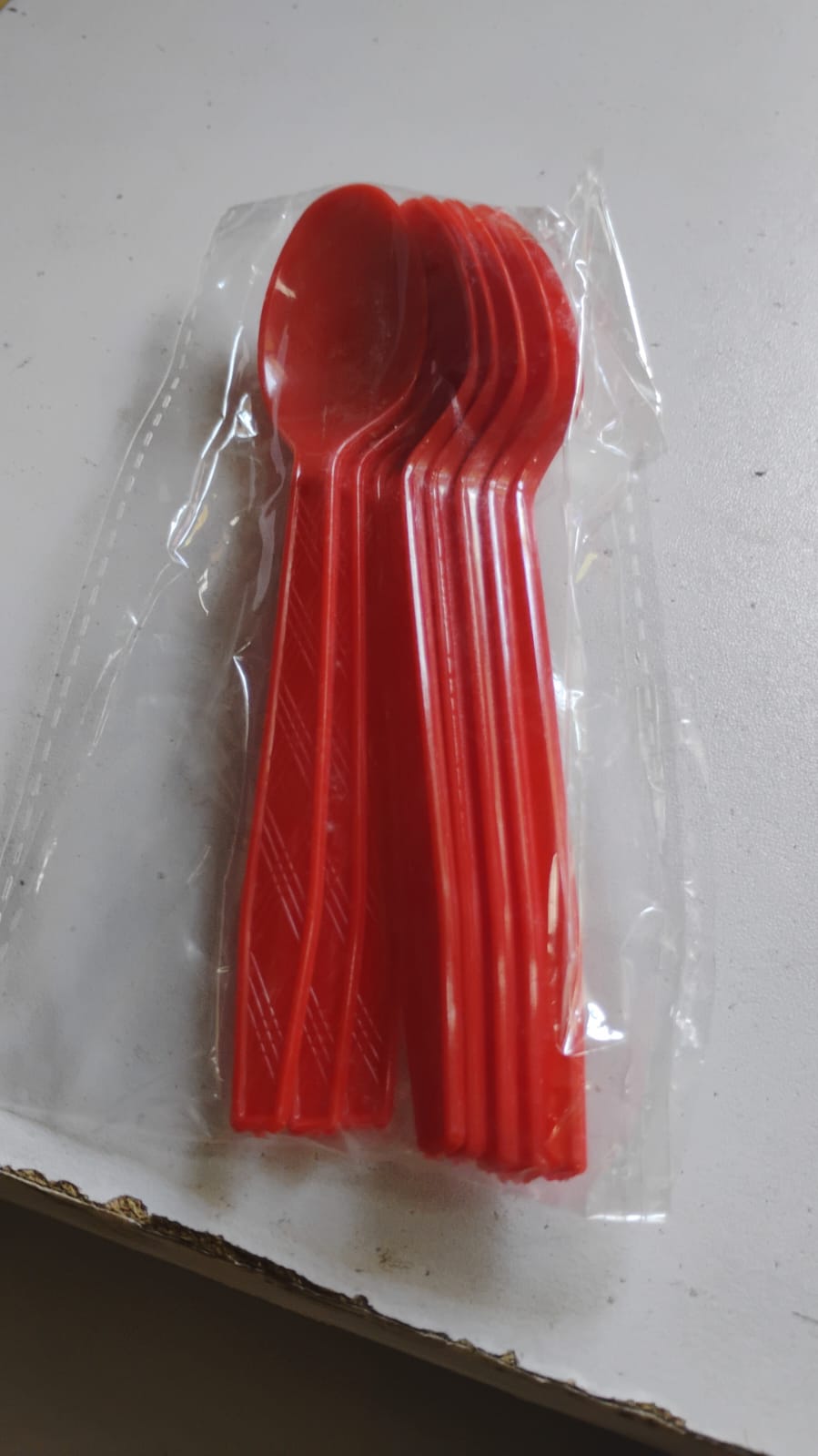 Reusable Home Dining Plastic Spoons (8 Pc)